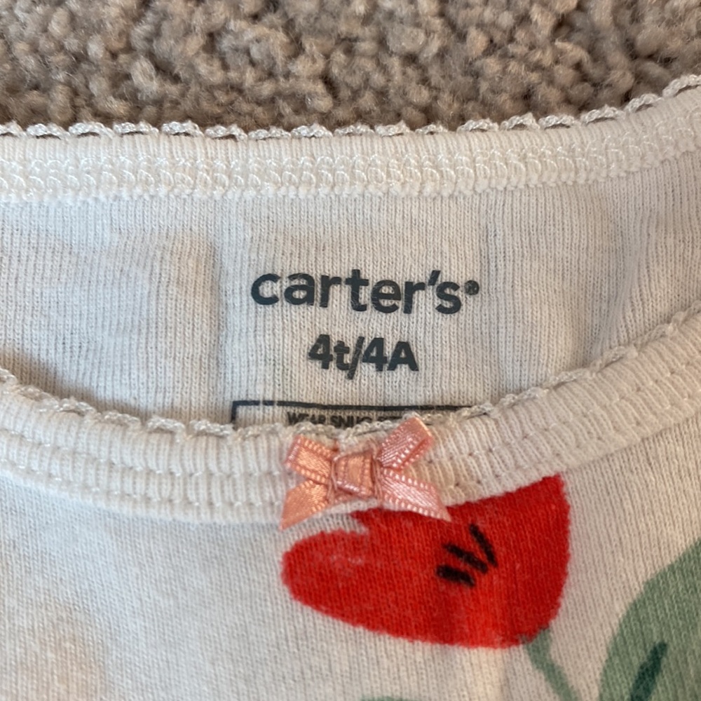 Carter’s girls pajama set size 4 floral - Picture 4 of 4